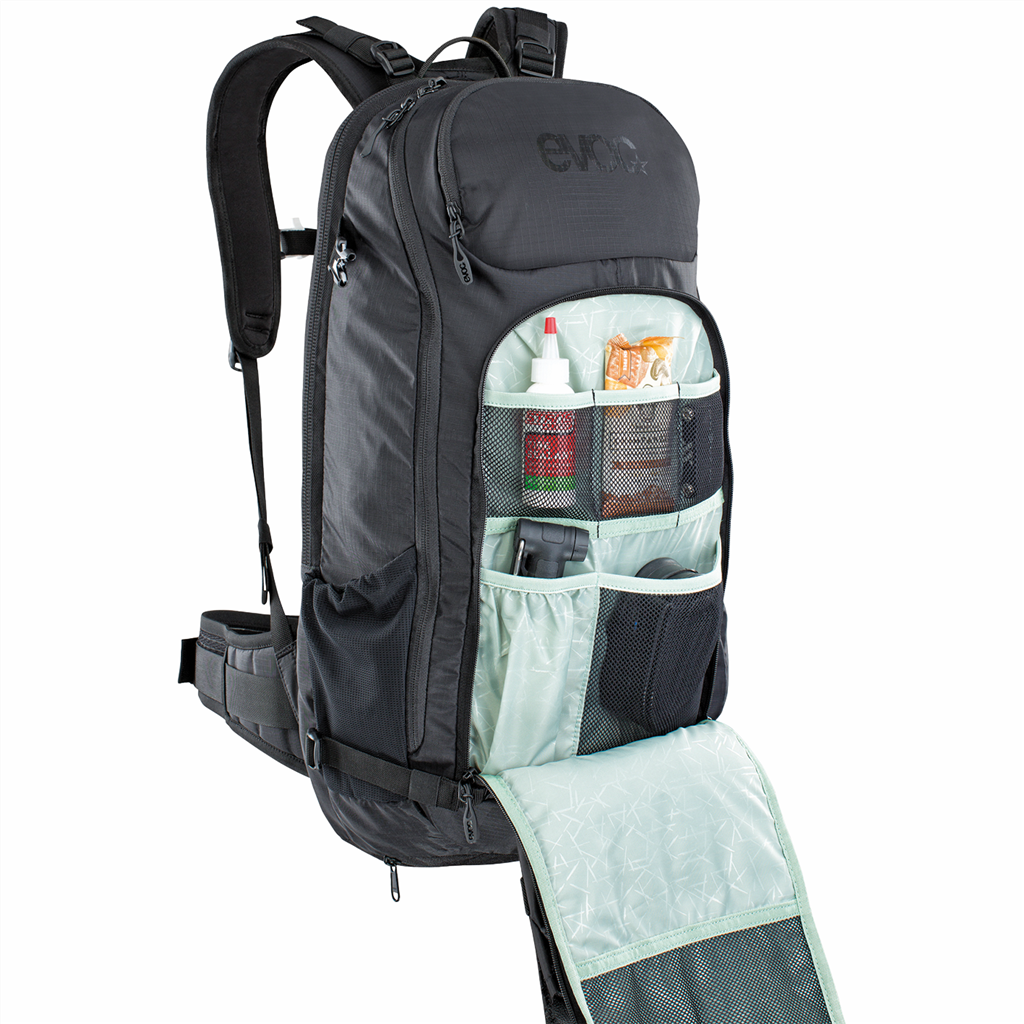 FR TRAIL E-RIDE Protektorenrucksack, 22 L / black / M/L