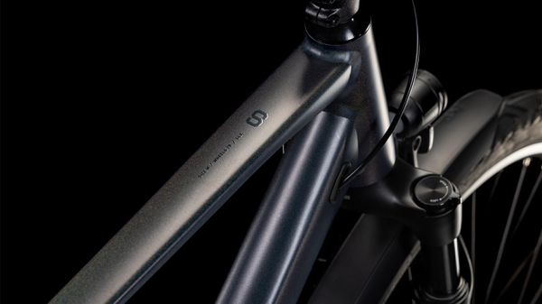 KATHMANDU SLX 2025 City- und Alltagsvelo / nightsky'n'ink / 46 CM