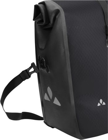 Aqua Back Single, recyceltes Hauptmaterial / black / 24 l