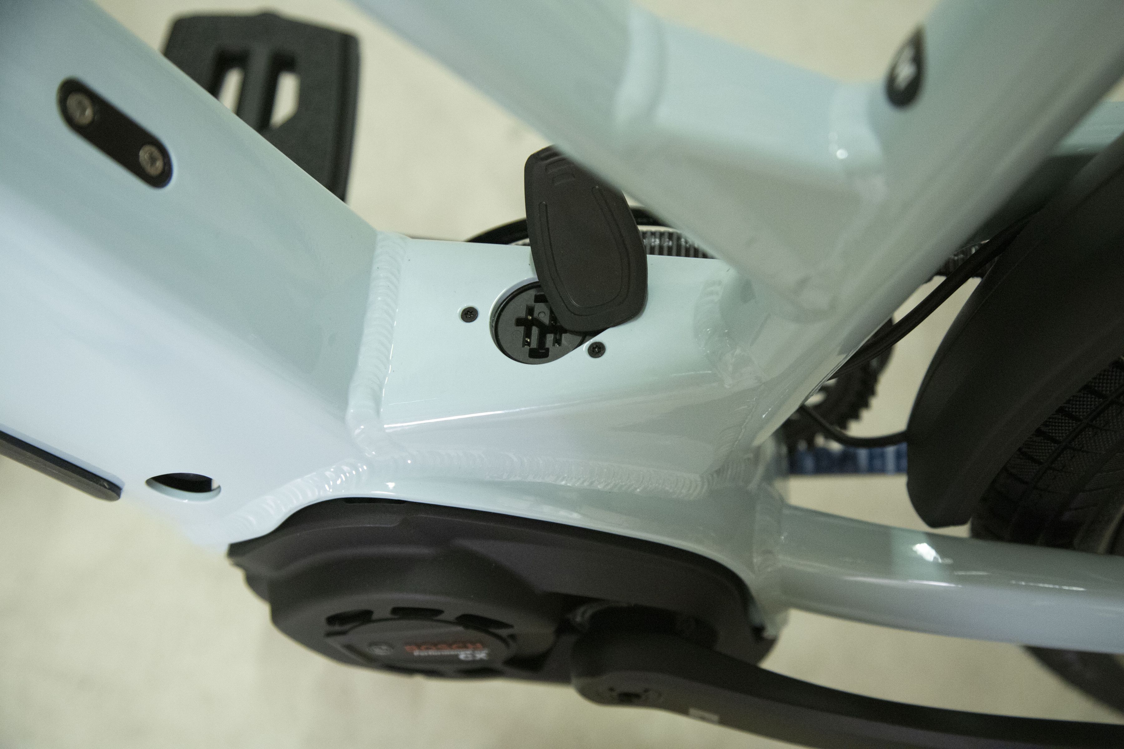eCOMFORT NEO+ e-City- und Alltagsvelo / milk blue / 47 CM