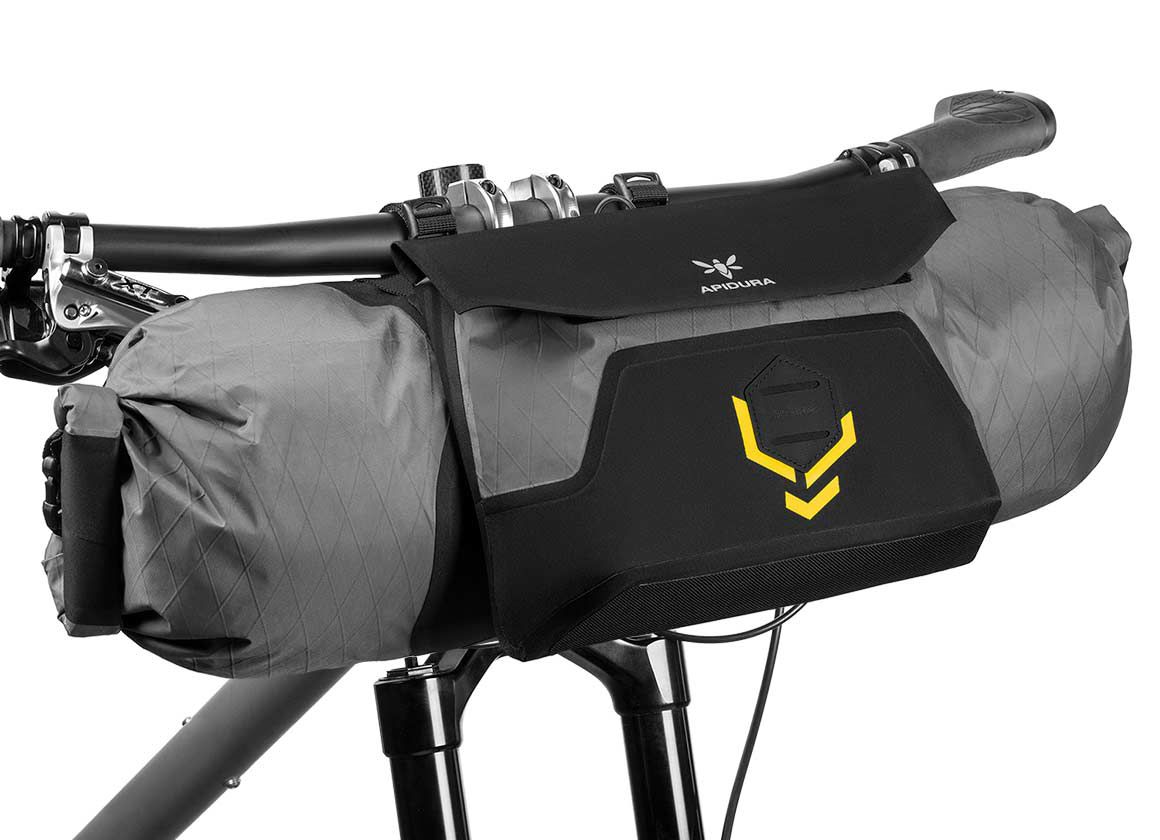 BACKCOUNTRY ACCESSORY POCKET 4L / grau / 4L