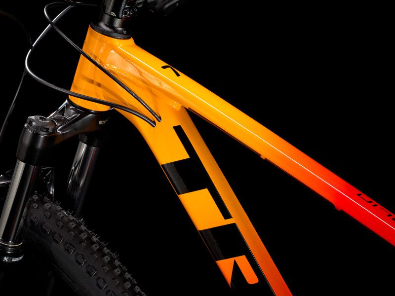 MARLIN 7 GEN 2 MTB Hardtail / marigold to radioactive red fade / XL