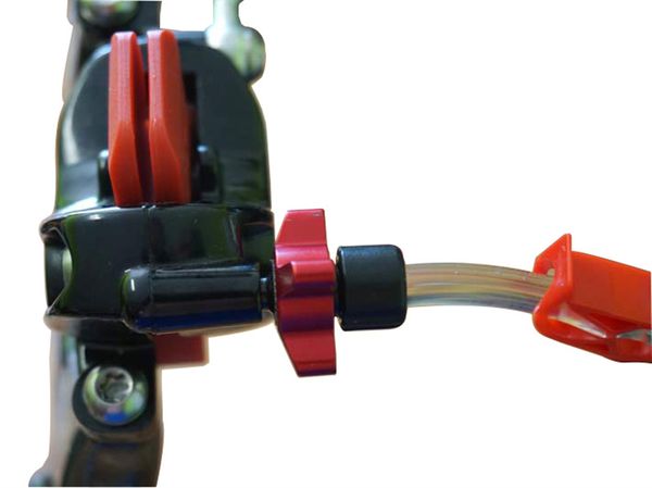 BLEEDING EDGE ADAPTER für S4 Bremssattel