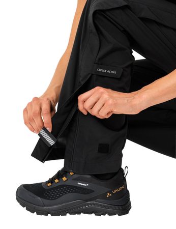 Women's Yaras Rain Zip Pants IV / black / 38