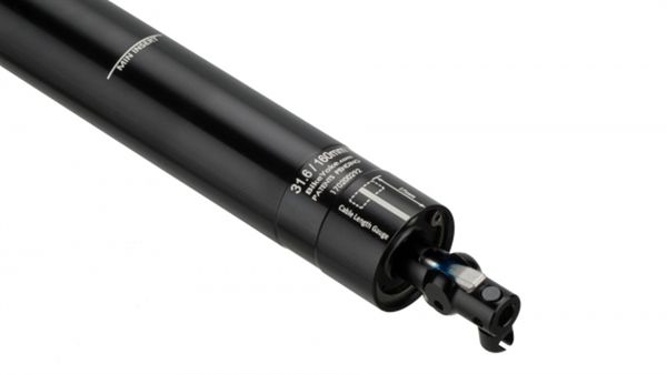 REVIVE Sattelst. Ø31.6/185mm / schwarz / 31.6mm