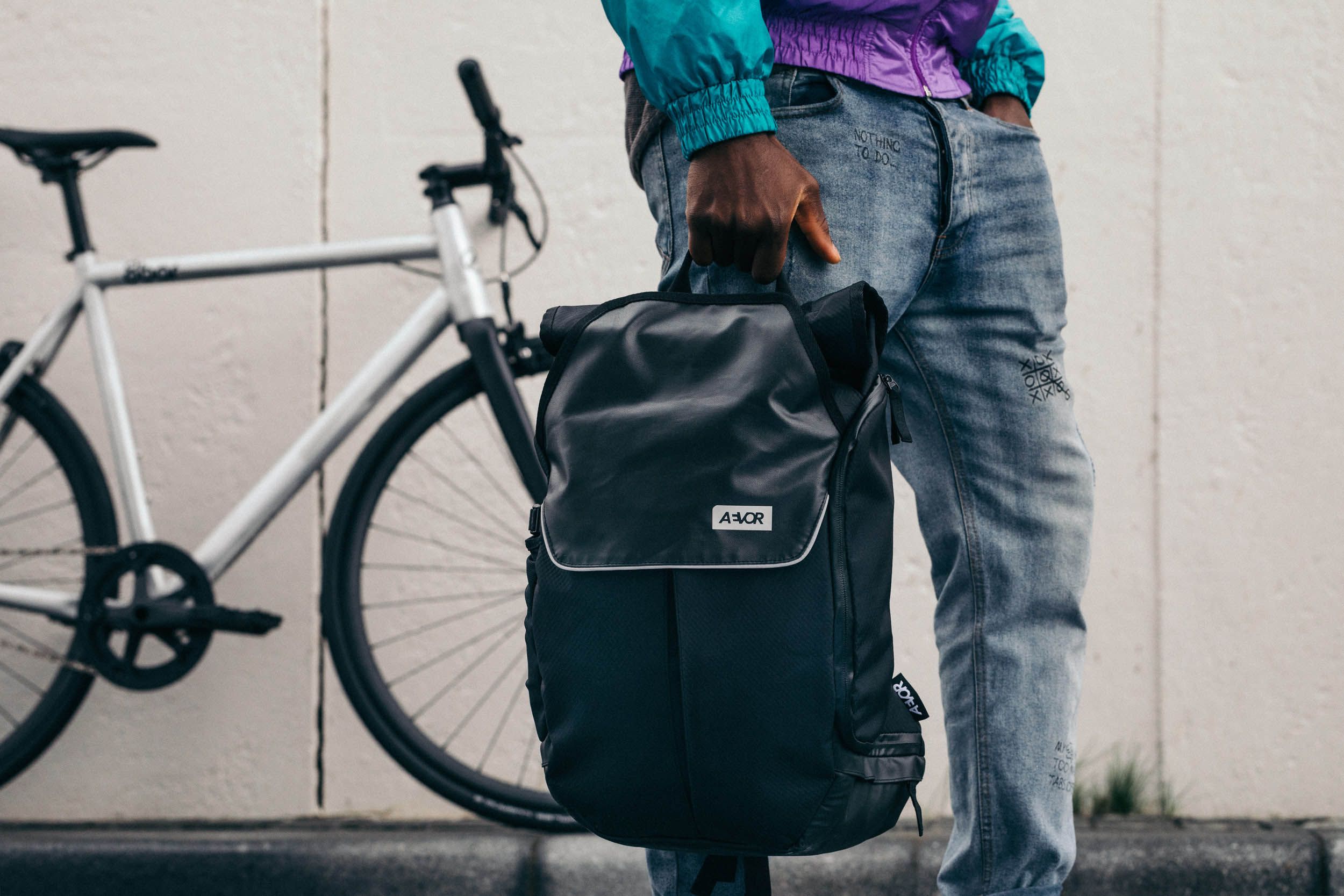 BIKE PACK Urbanrucksack / schwarz / 18L