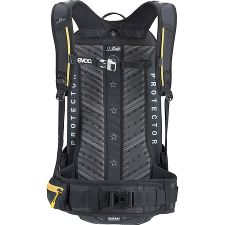 FR TRAIL BLACKLINE Protektorenrucksack / black / S