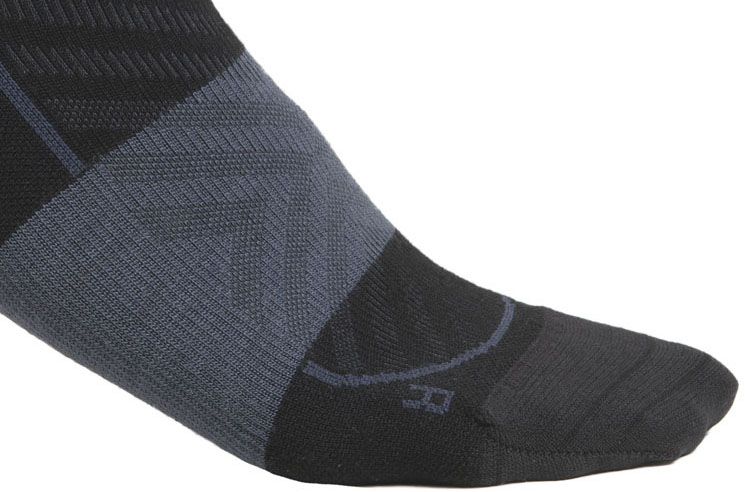 RUN+ ULTRALIGHT MICRO Damen-Merinosocken / black/graphite / S=35-37