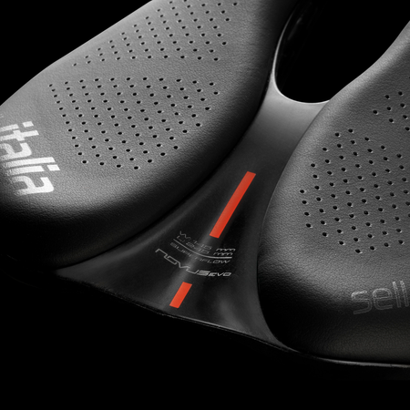 Novus Boost Evo Kit Carbonio Superflow White LTD / black / L3