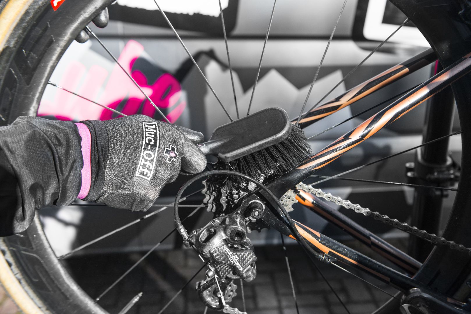Tyre & Cassette Bürste