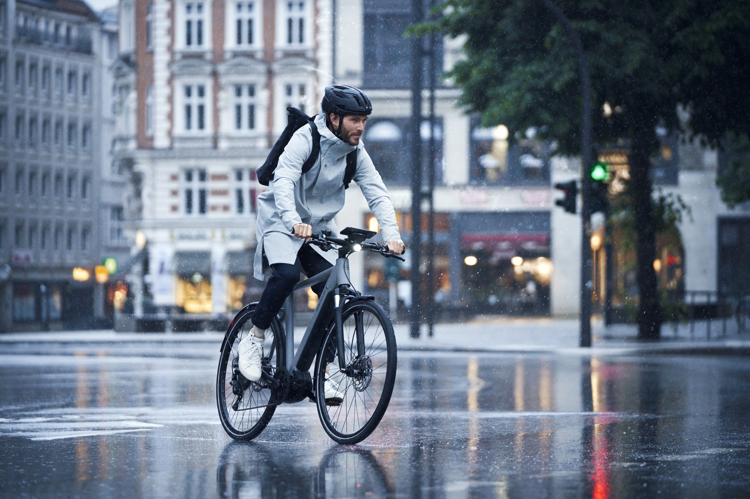 ROADSTER TOURING E-City und Alltagsvelo 25km/h / grey matt / 61 CM