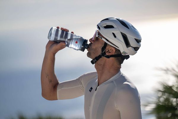 Bidon Fly Tex / clear smoke / 750 ml, 57 g, Durchmesser 74 mm