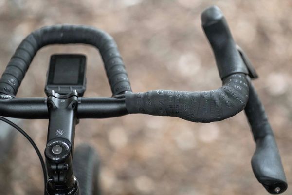 CRUISE CONTROL DROP BAR GRIPS - TOP GRIPS / schwarz