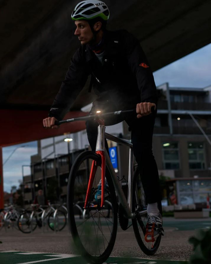 FROG V3 Lichtset / spider black / 40/30 Lumen, USB-C