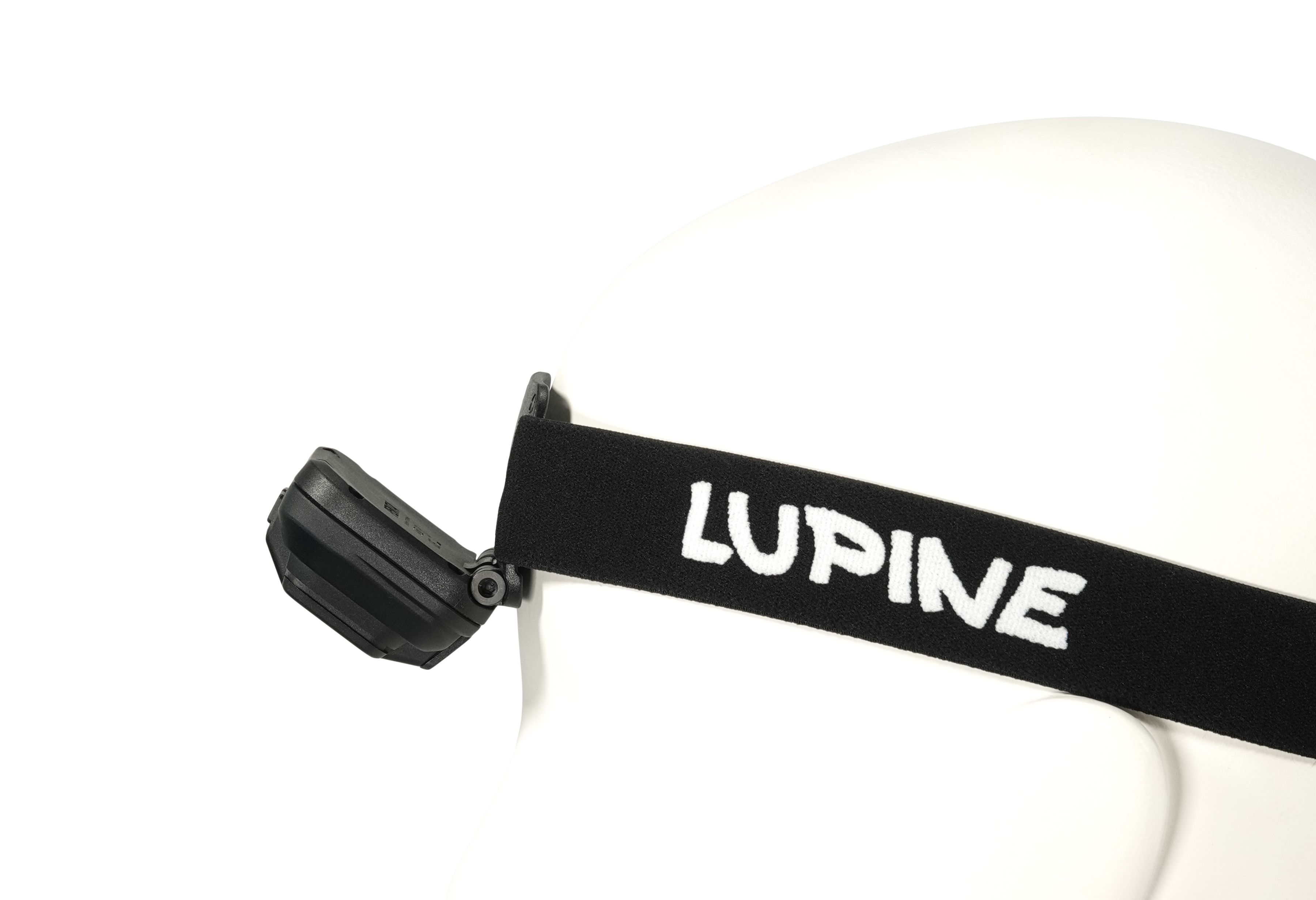 PENTA Stirnlampe 600 Lumen mit Rotlicht und USB-C / schwarz