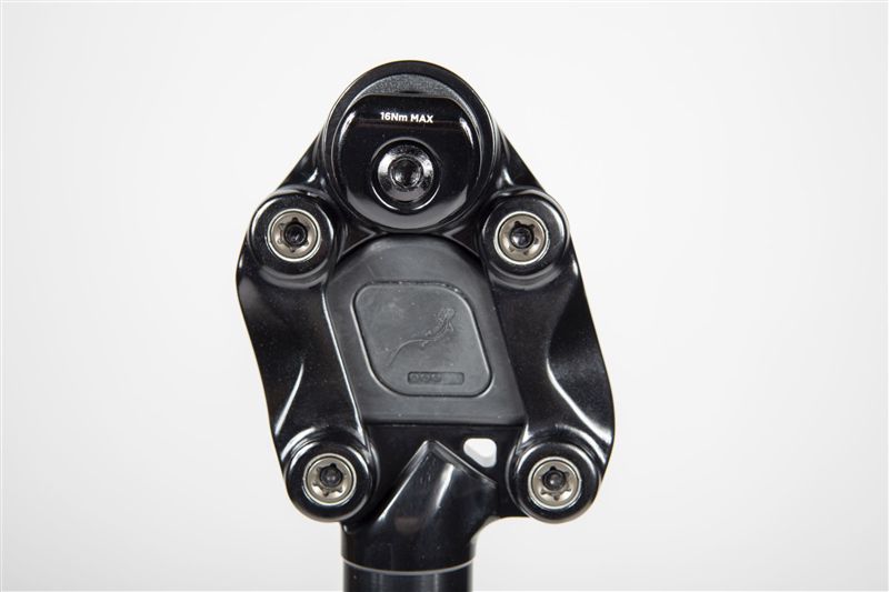 THUDBUSTER ST G4 Federsattelstützen / schwarz / 30.9mm