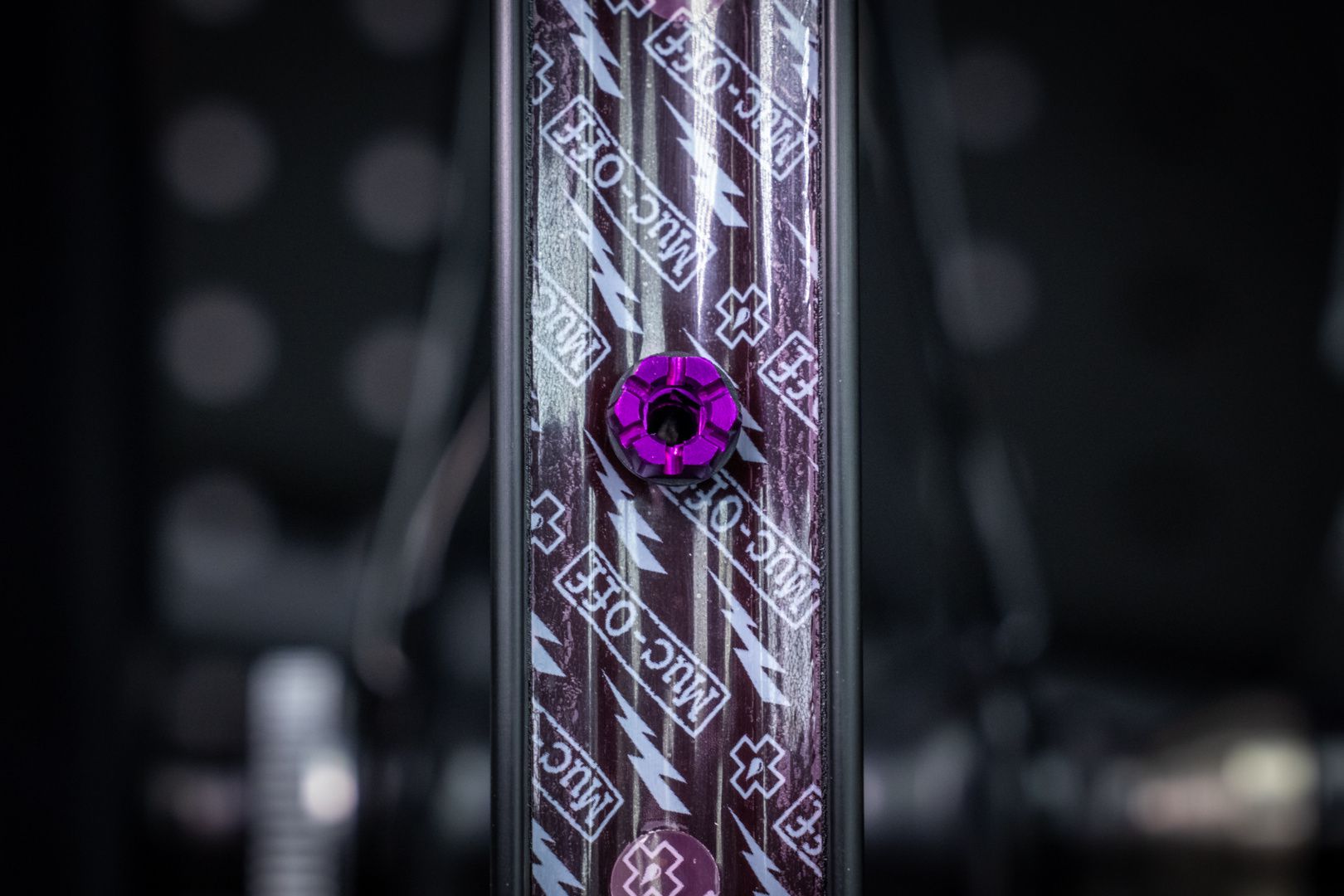 V2 Tubeless Ventil Kit / Purple / 44 mm