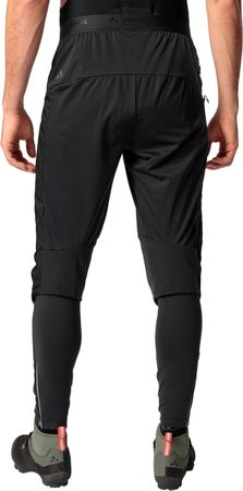 KURO INSULATION Unisex-Loftshorts / black / XXL