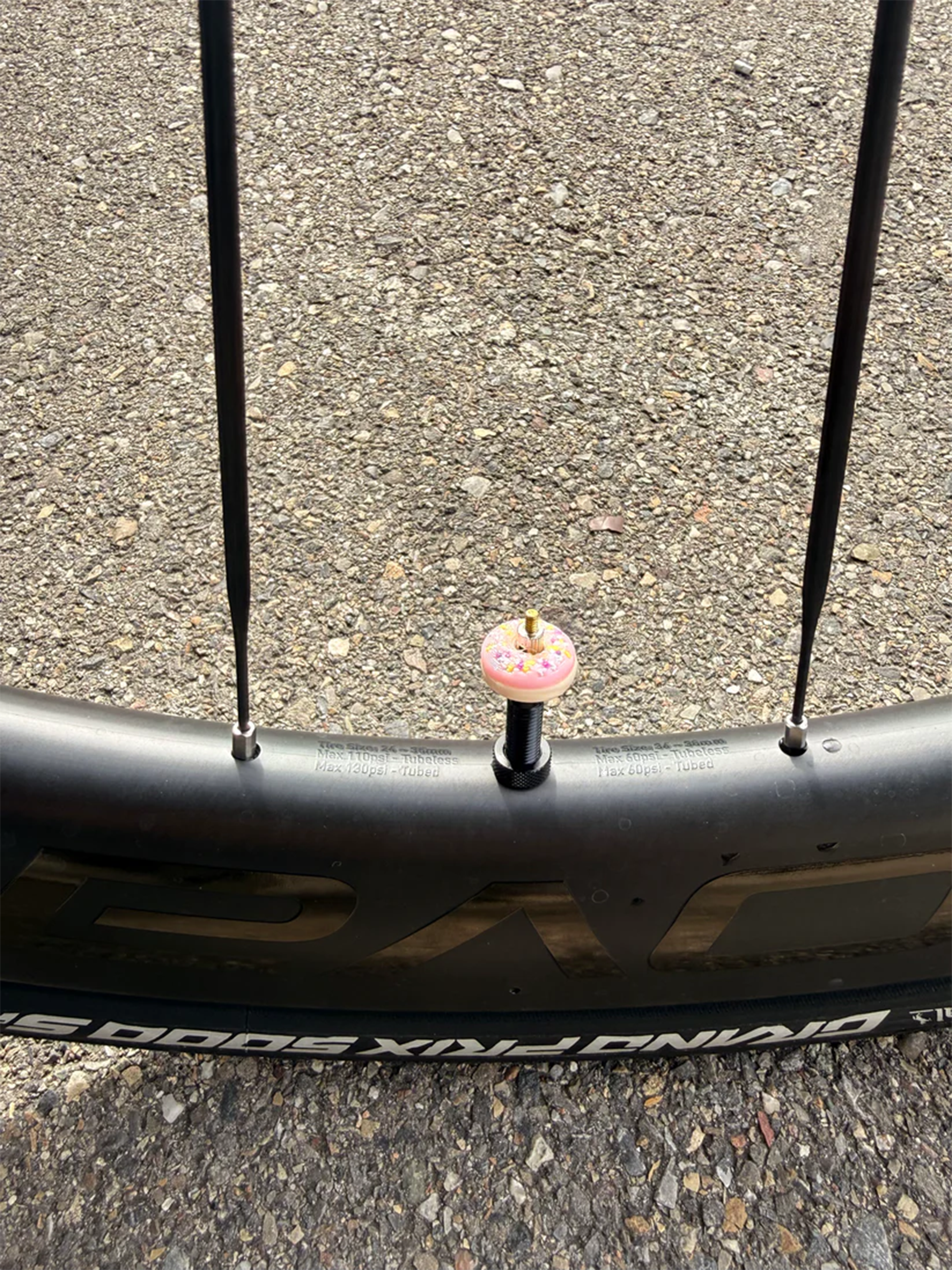 DONUT Presta-Ventildeckel / rosa