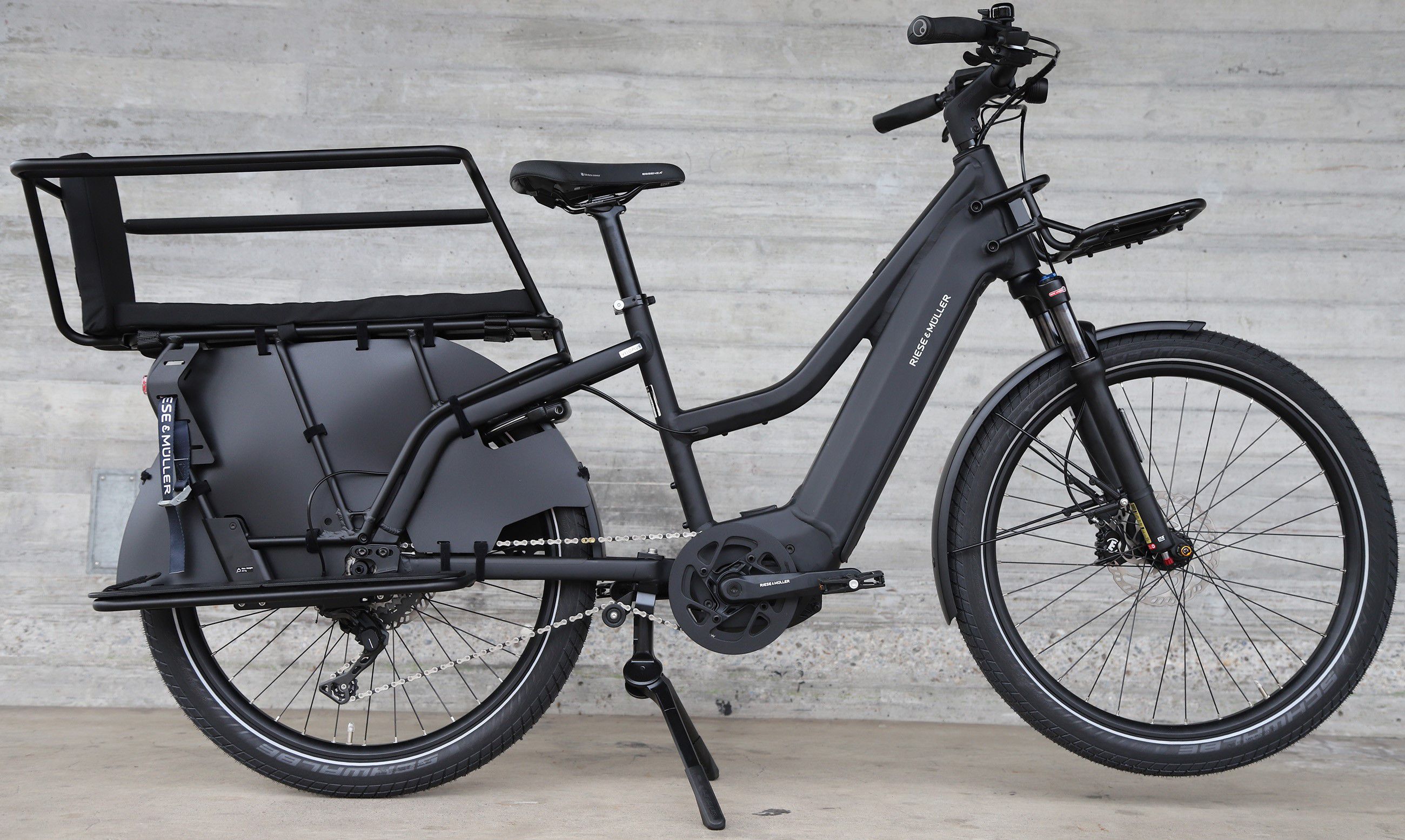 MULTICHARGER2 MIXTE GT FAMILY E-Cargobike / utility grey black matt / 47 CM