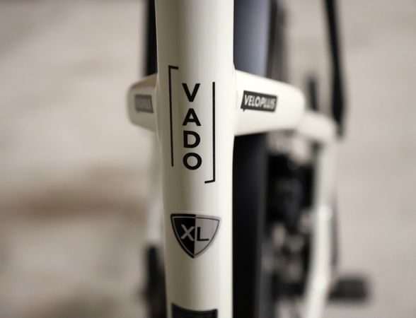 VADO 5.0 IGH ST E-City- und Alltagsvelo / white mountains black reflective / L
