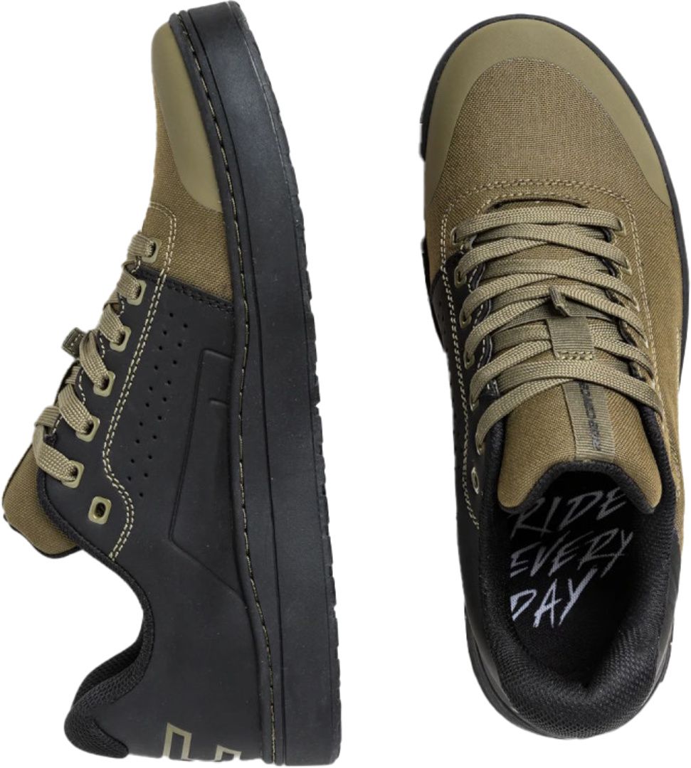 Livewire Herren / olive / 40