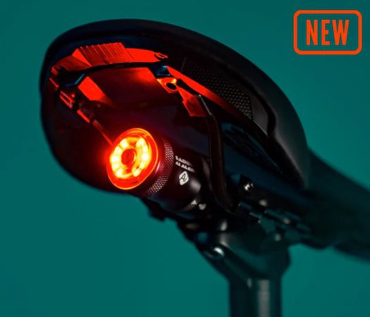 SADDLE Ai ALERT 250 Rücklicht / Schwarz / 250 Lumen