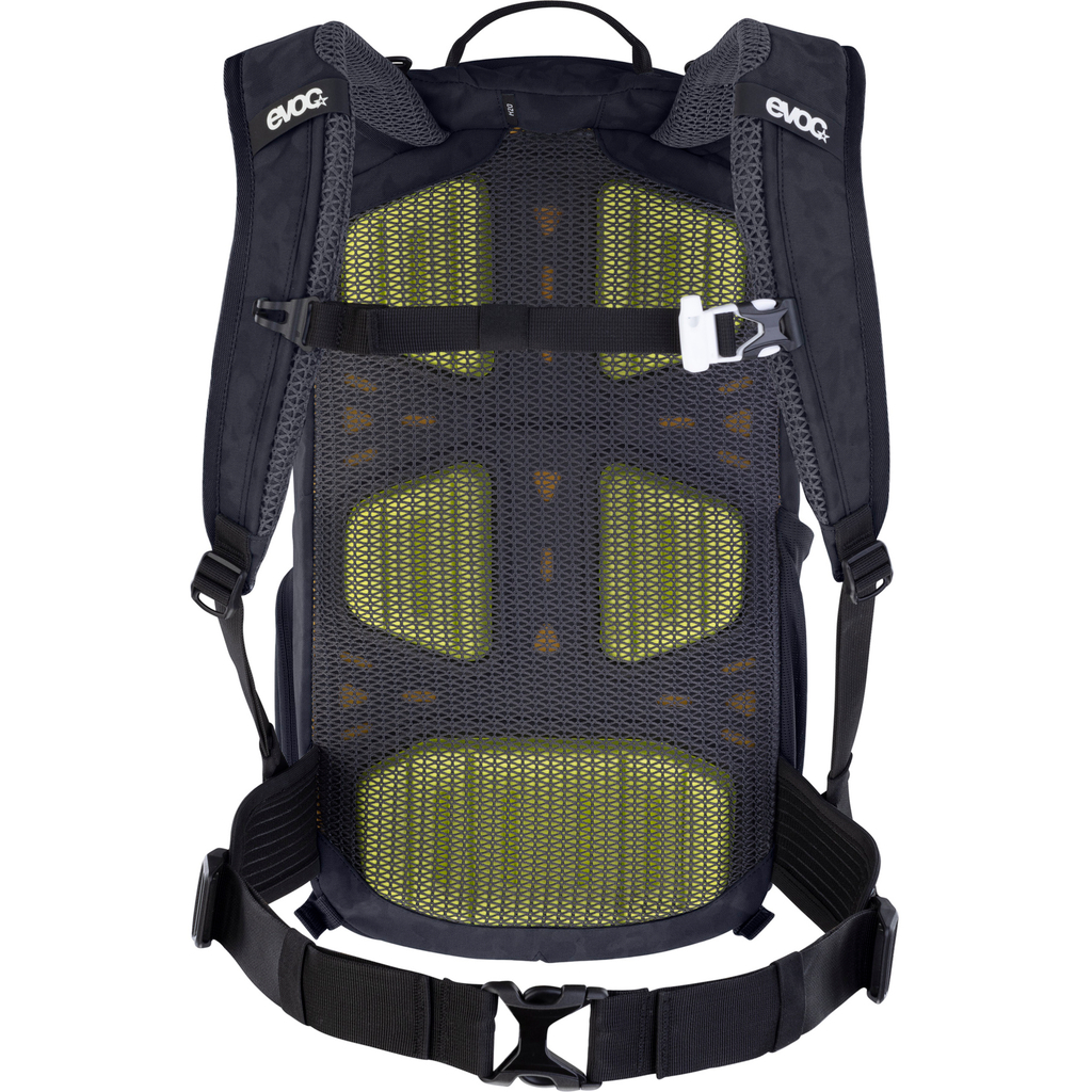 Stage Capture 22L Backpack / black