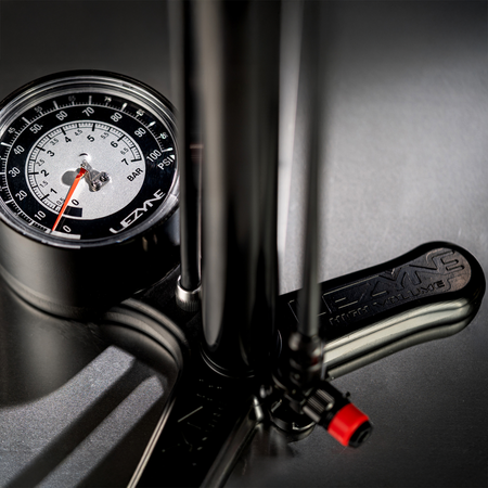 Clik™ Floor Drive HV / black