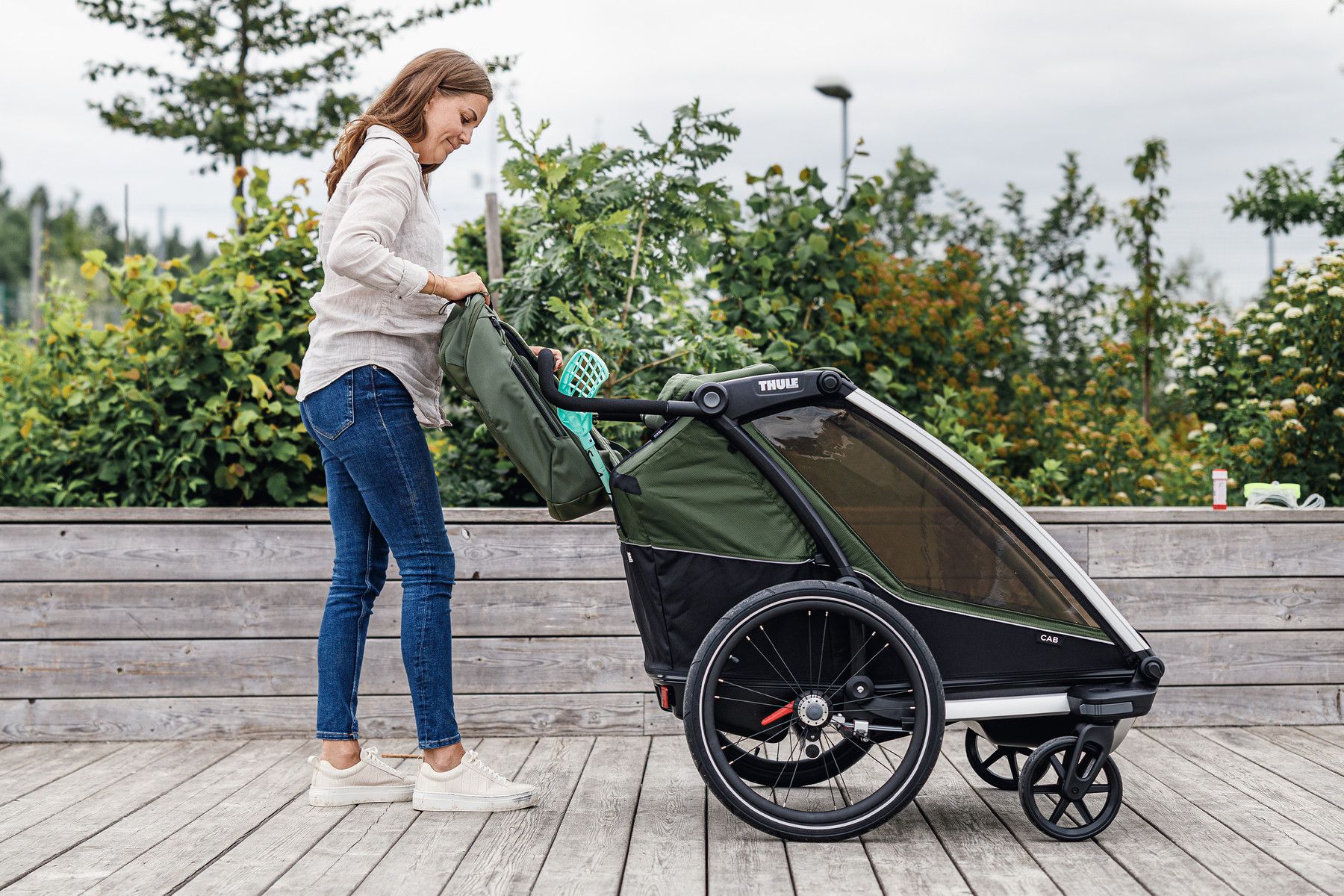 THULE CHARIOT CAB 2 Kinderanhänger / cypress green-black