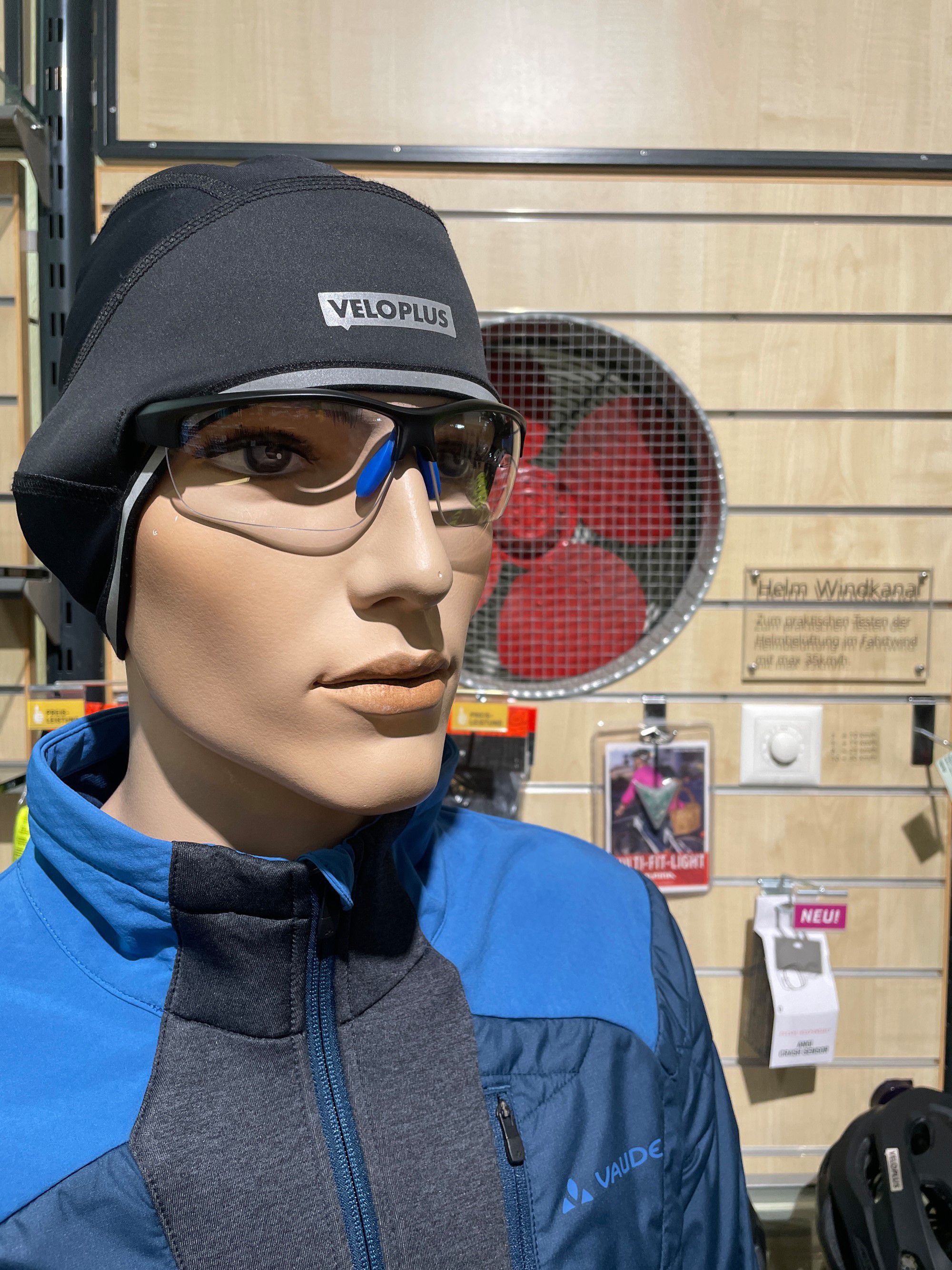 HELMUT - Helmunterziehmütze / schwarz / S/M=52-58cm