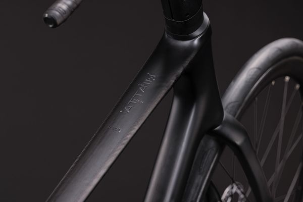 ATTAIN C:62 RACE Rennvelo / carbon/coalchrome / 53 CM