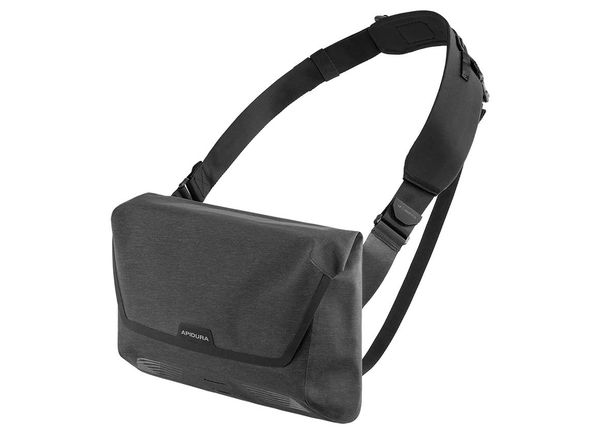 CITY MESSENGER 11" / schwarz