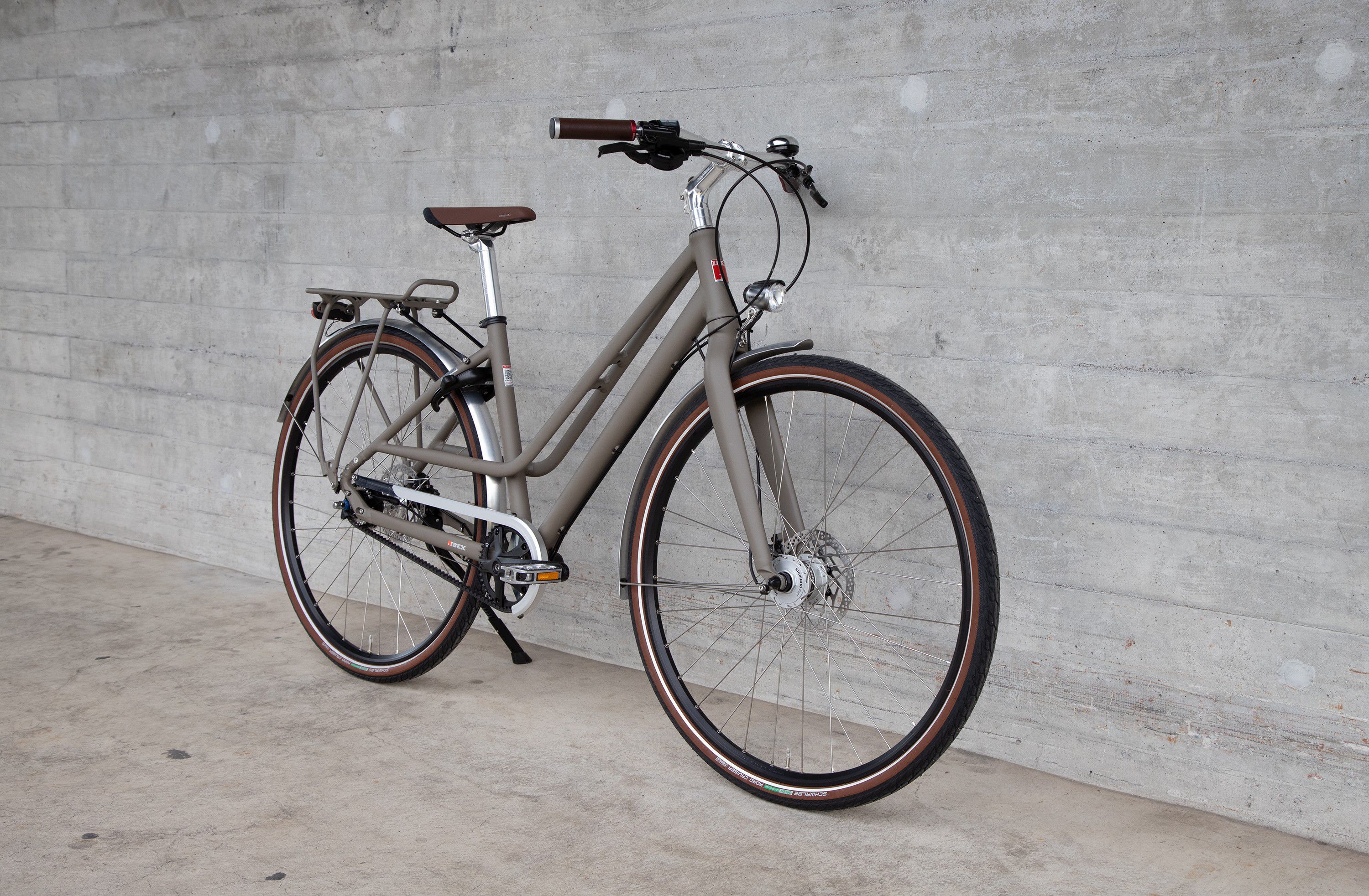 LAZY DAY GATES ALFINE 8 Wmn City- und Alltagsvelo / olive matt / 46 CM