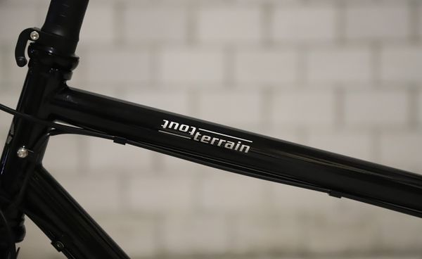 AMBER ROAD SELECT 3.1 Tourenvelo / schwarz glänzend / L