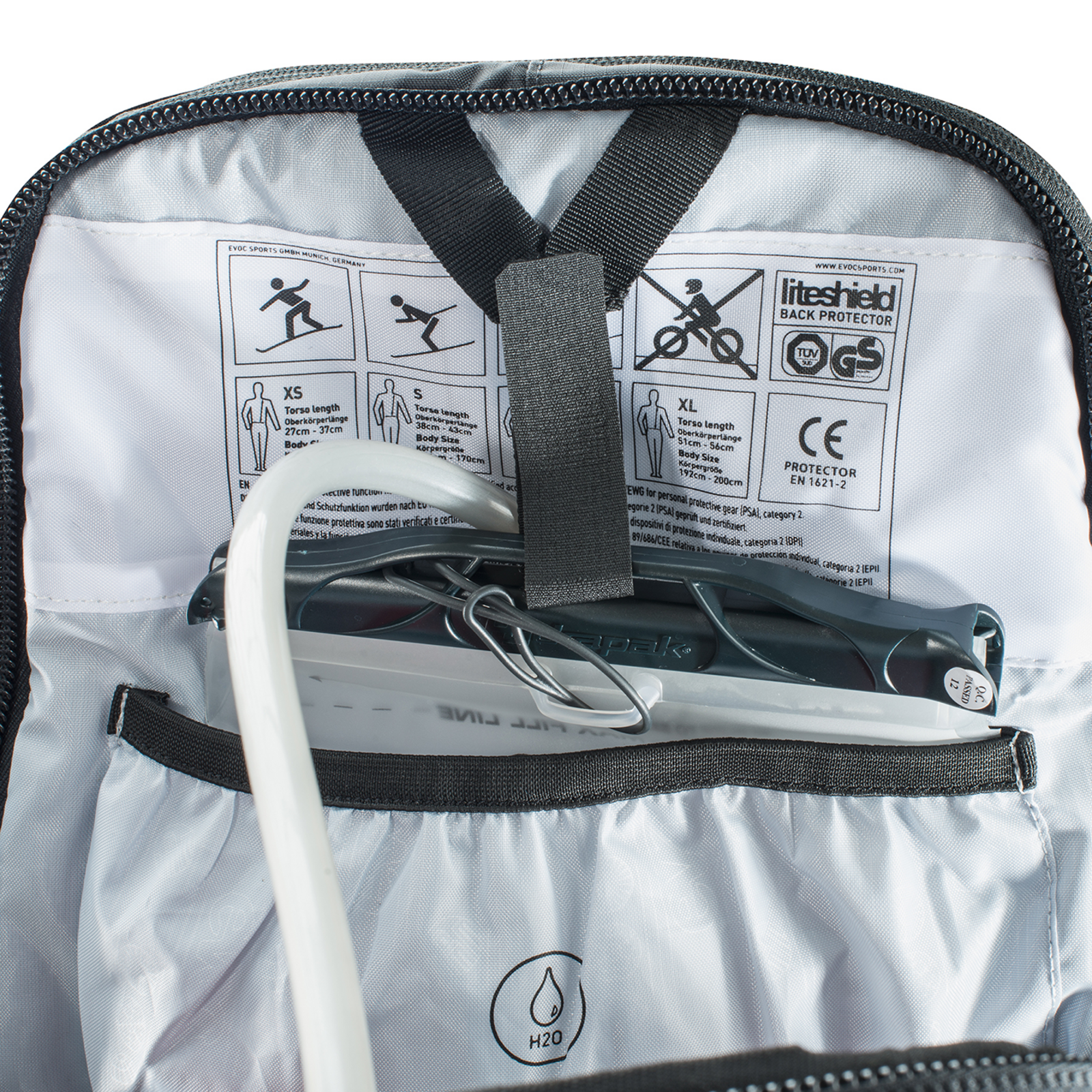 FR Tour 30L Backpack / black / M/L