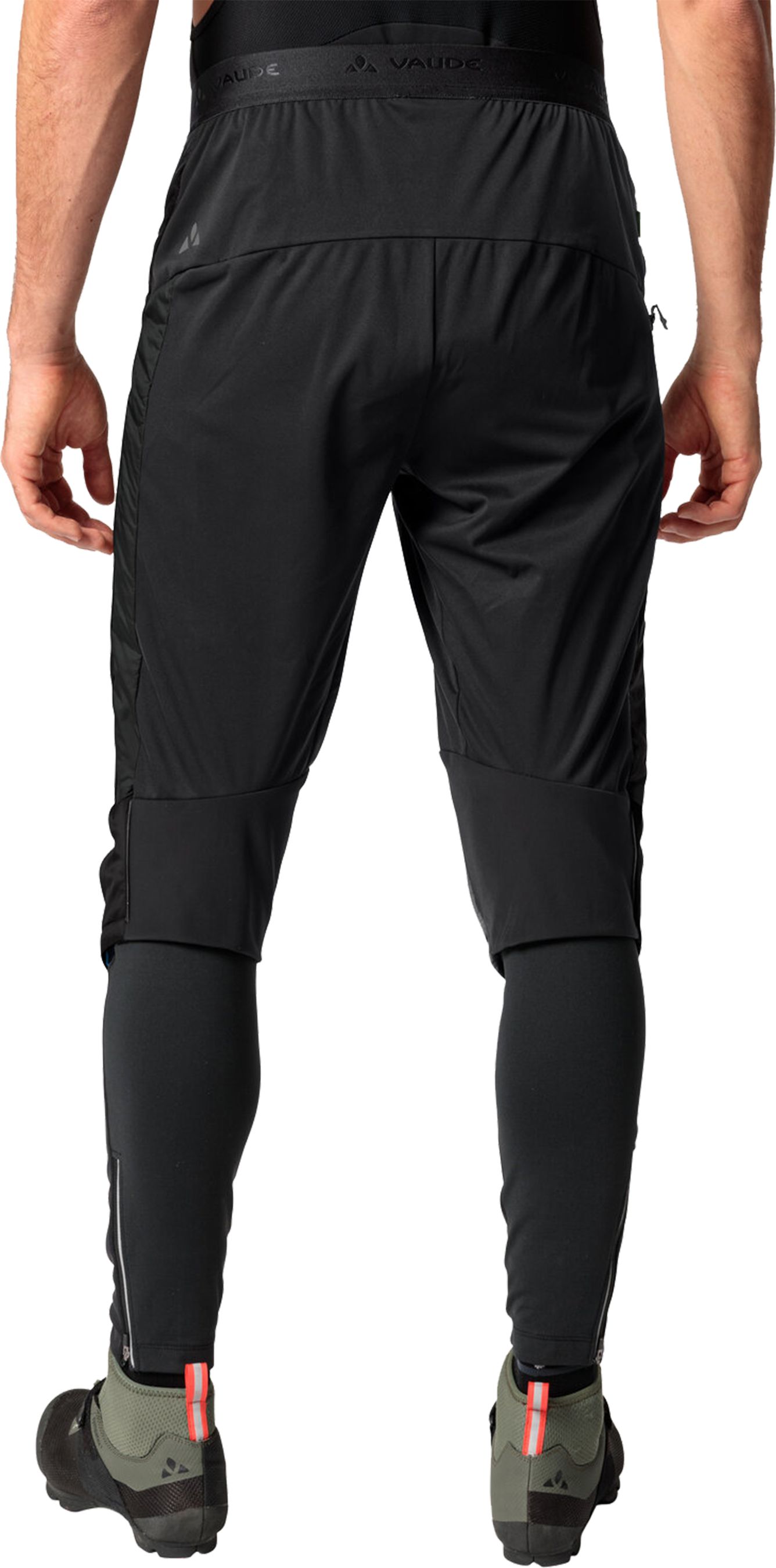 KURO INSULATION Unisex-Loftshorts / black / XXL