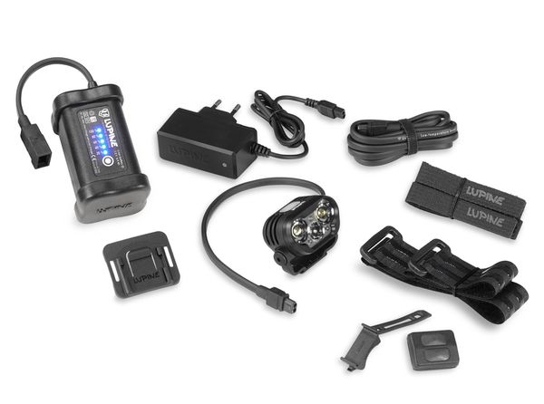 BLIKA R 7 SC LED-Trail-Lampe 2400 Lumen / schwarz