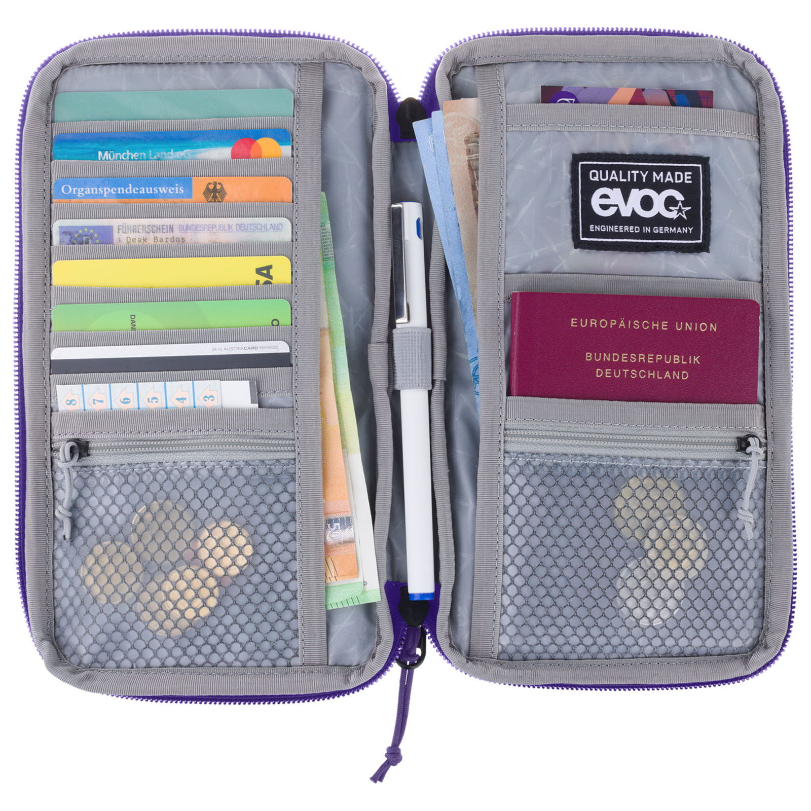 Travel Case / violet/black