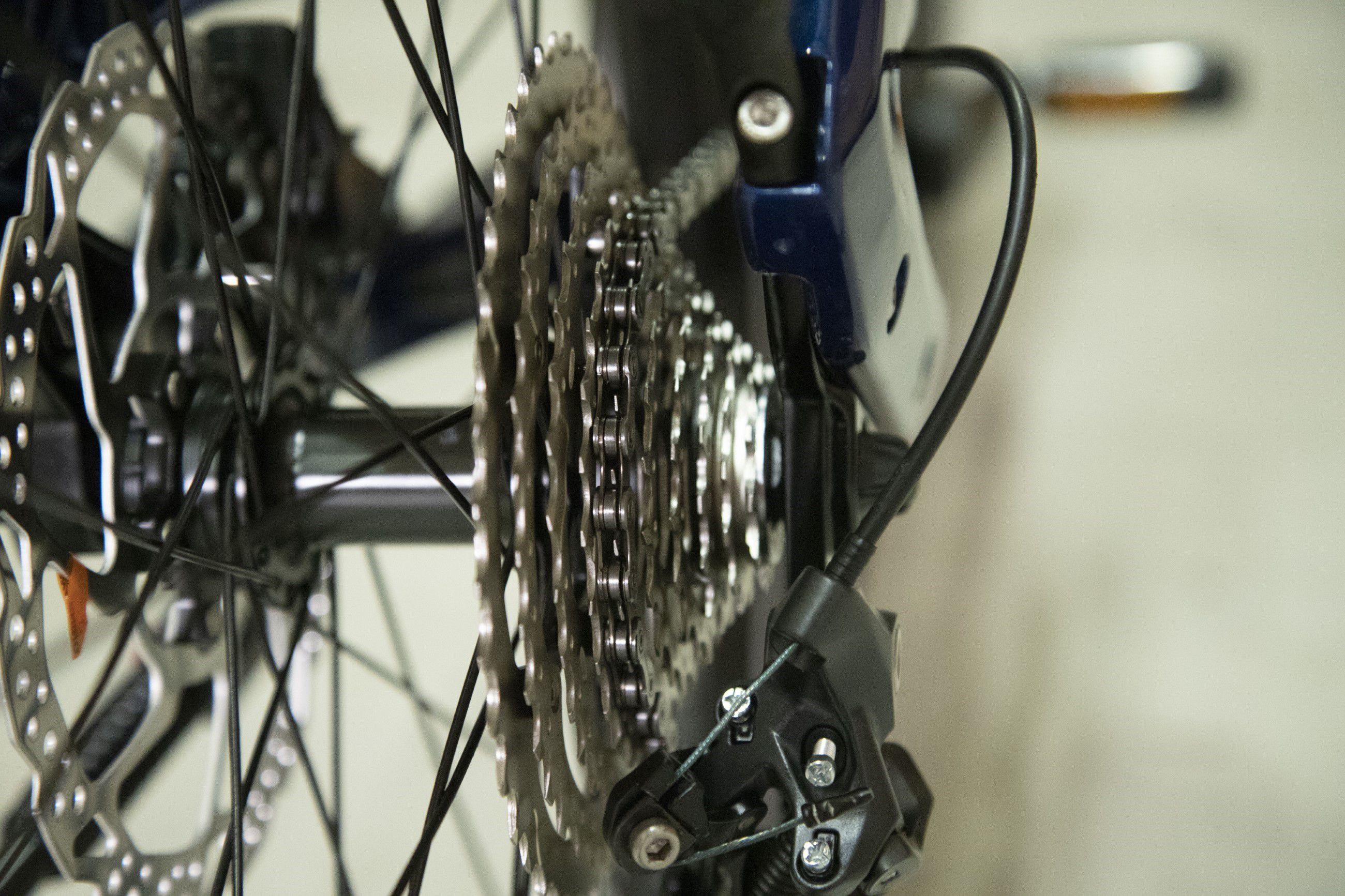 eMISSION NEO+ E-City- und Alltagsvelo / saphir blue gloss / 50 CM