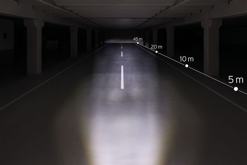 LUMOTEC IQ2 EYC T SENSO PLUS LED-Dynamoscheinwerfer 50lx / schwarz