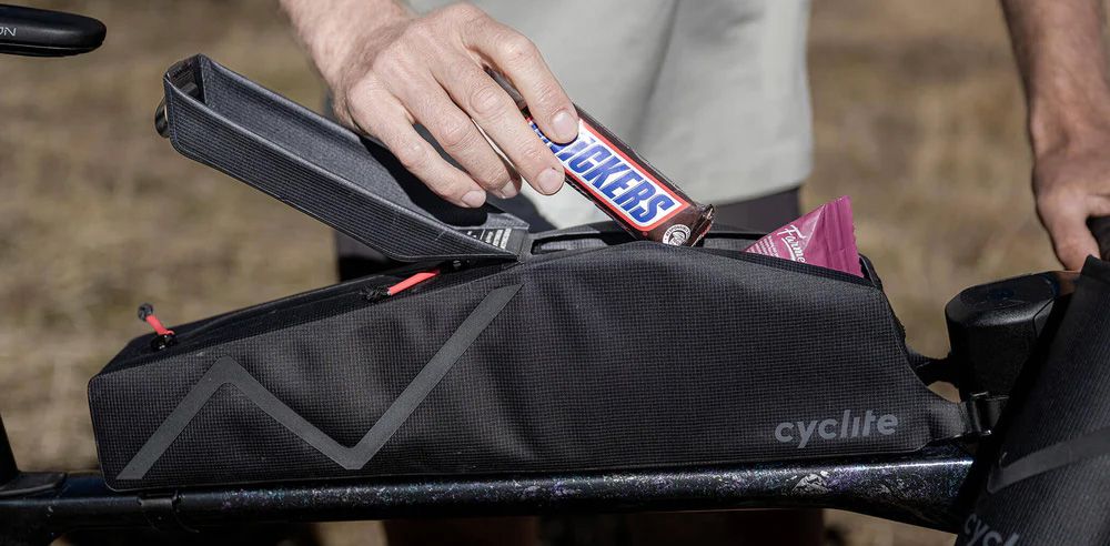 TOP TUBE BAG LARGE 02 Oberrohrtasche / black / 2.2l