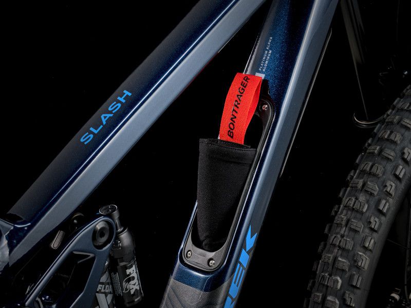 SLASH 8 Gen 6 MTB Fully / marianas blue / M