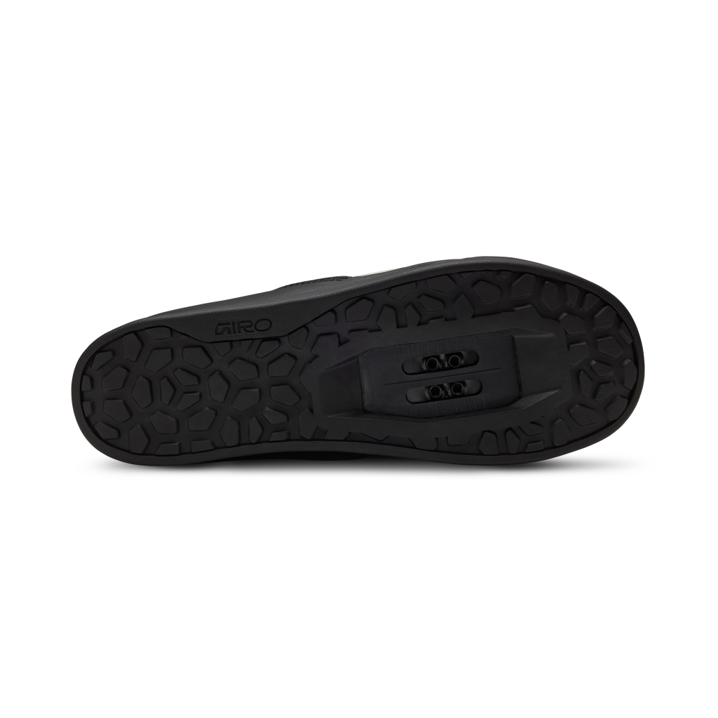 Chamber III / white/black / 39