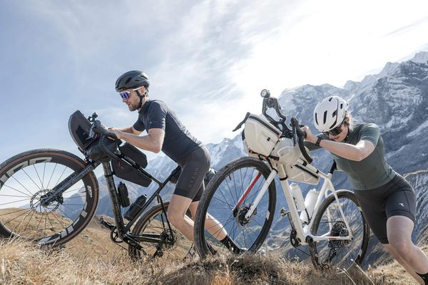 FRAME BAG 02 Rahmentasche / black / 2.8l