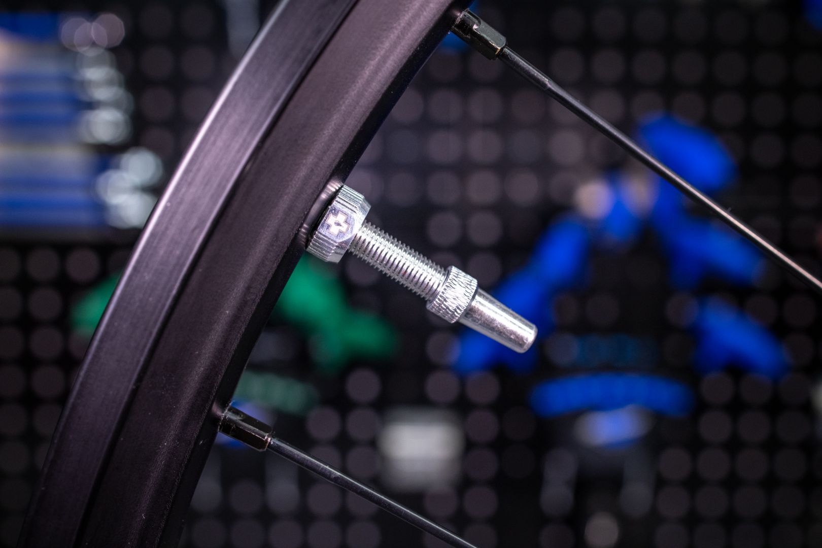 V2 Tubeless Ventil Kit / Silver / 44 mm