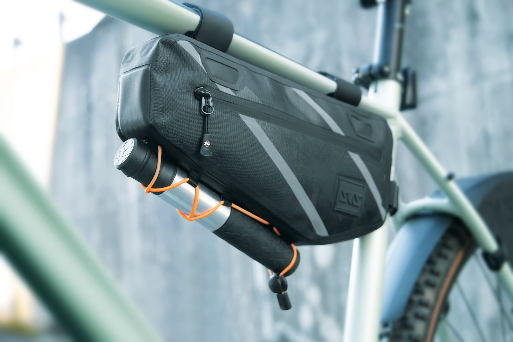 Rahmentasche Explorer Frame Bag / schwarz, grau