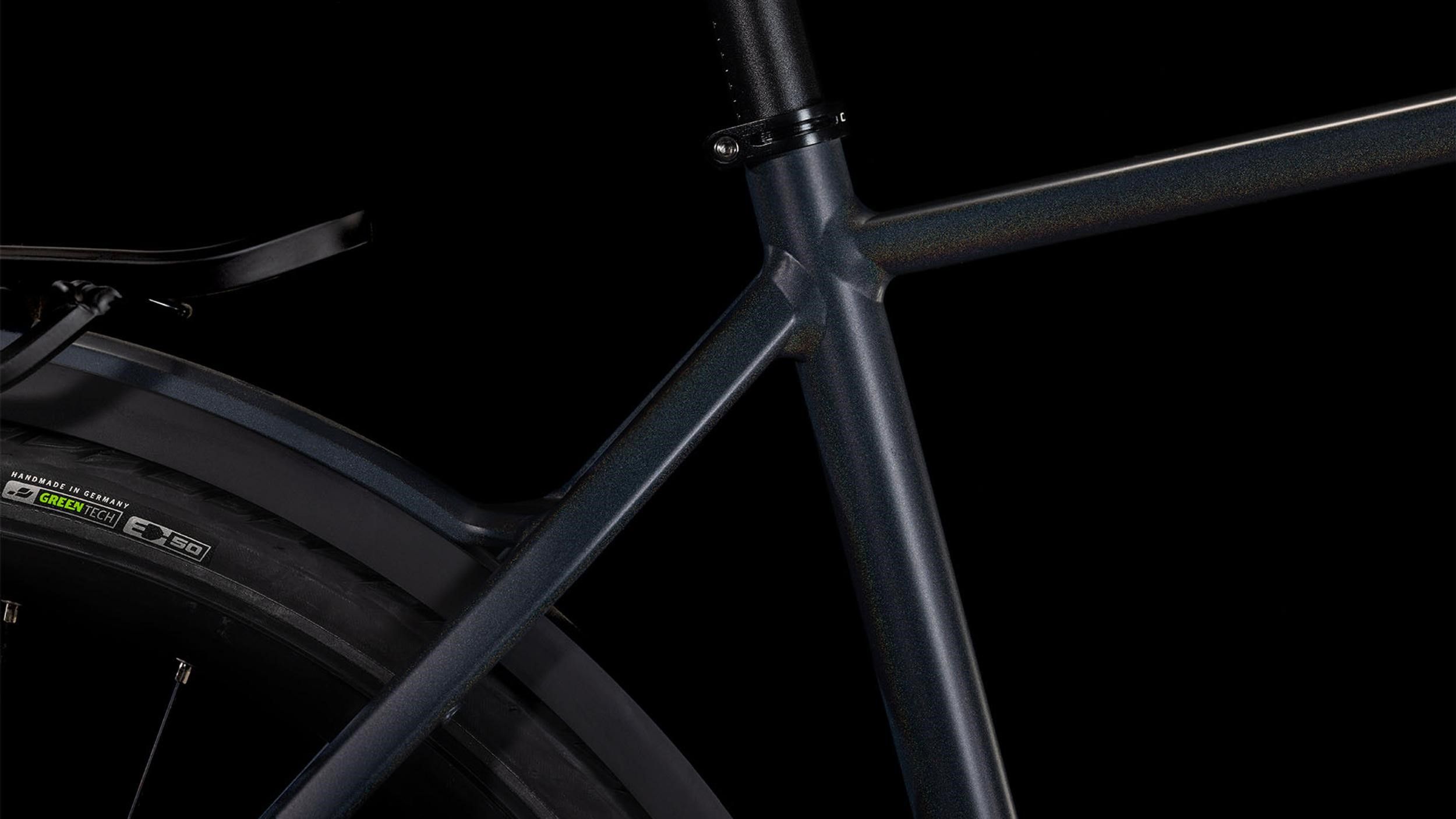 KATHMANDU SLX 2025 City- und Alltagsvelo / nightsky'n'ink / 46 CM