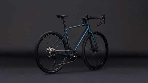 NUROAD RACE Gravelbike / royalgreen / XS