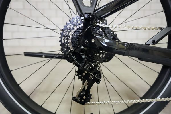 VADO 5.0 NB E-City- und Alltagsvelo / cast black  silver reflective / L